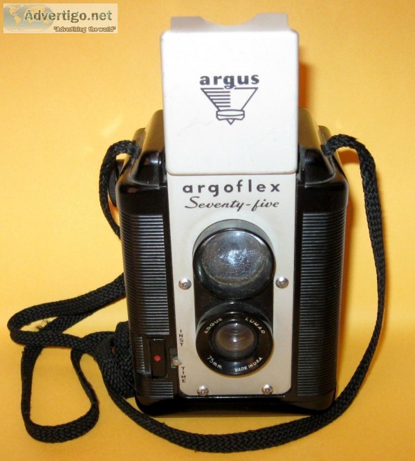 Argus Lumar Argoflex Seventy-Five 75mm Made in USA 1950s Vintage