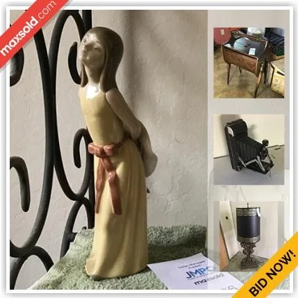 Hayward Estate Sale Online Auction - Rosewood Court (CONDO)