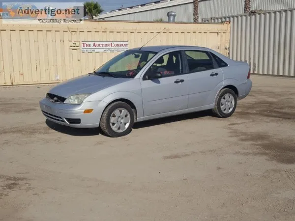 s2007 FORD FOCUS SEDAN 3111