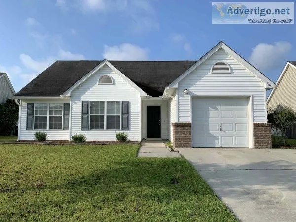 3 bedroom 2 bathroom For Rent.