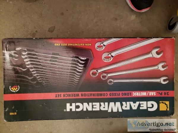 TOOLS - WRENCH SET