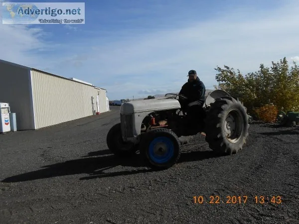 Ford Ferguson tractor 9 N