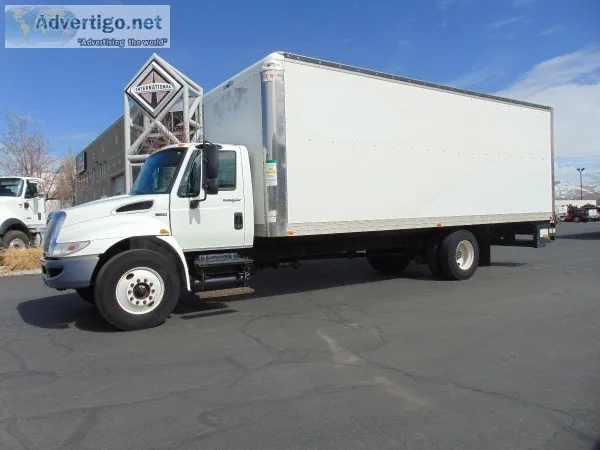  14 International 4300 Auto 26  Van Body