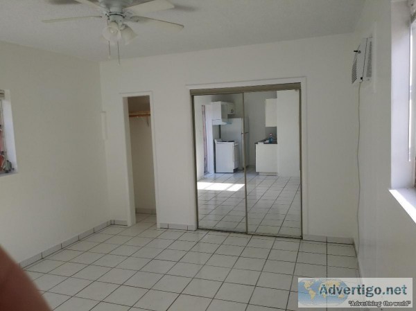 Estudio en Hialeah