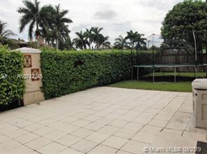 Excellent house for rent in kendall south