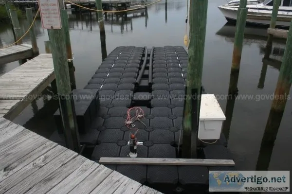 Jet Dock floating dock
