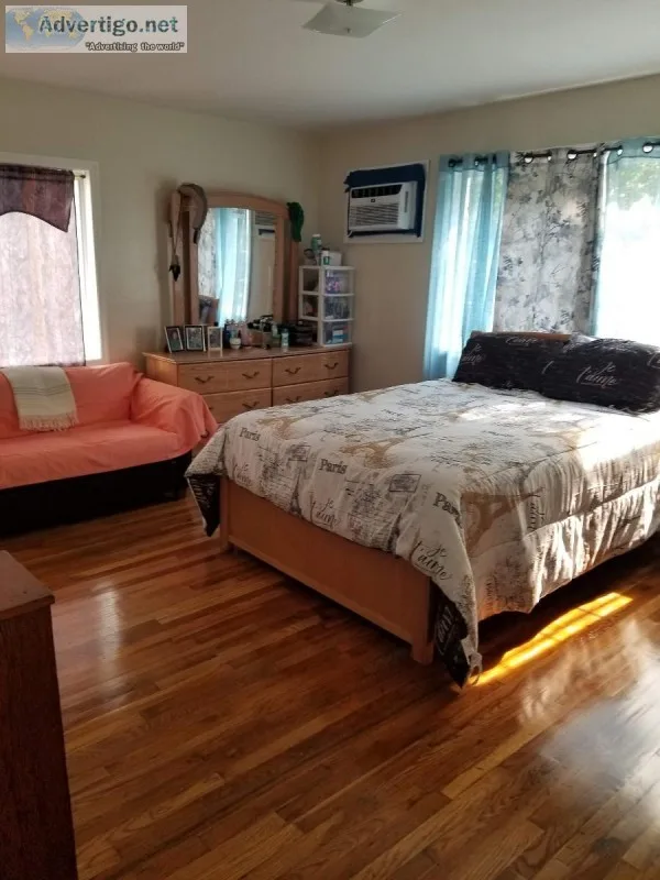 Rento habitaci&oacuten grandepara 1 persona o pareja responsable