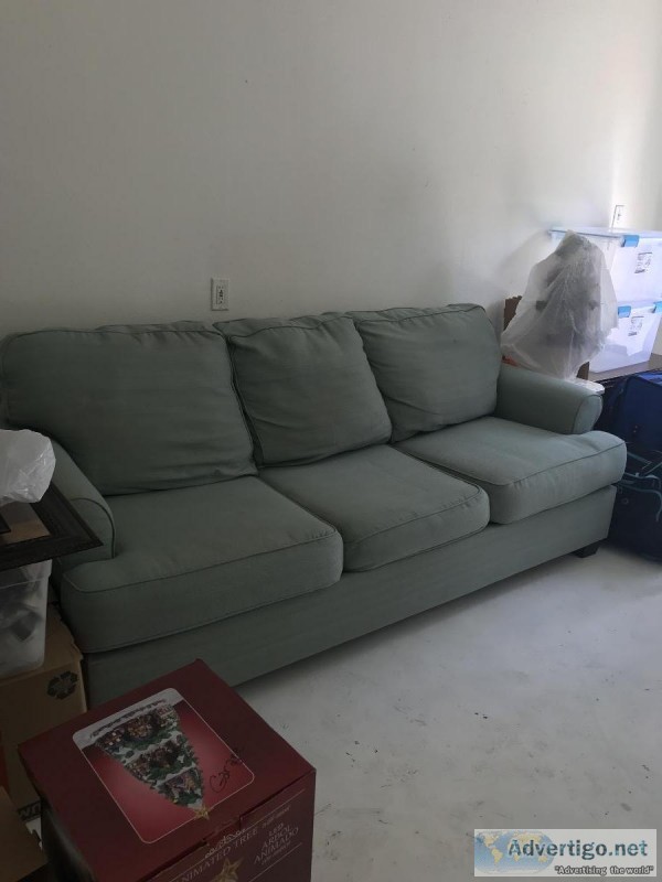 Sleeper Sofa (Queen)