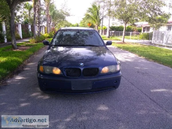 2005 BMW 325i