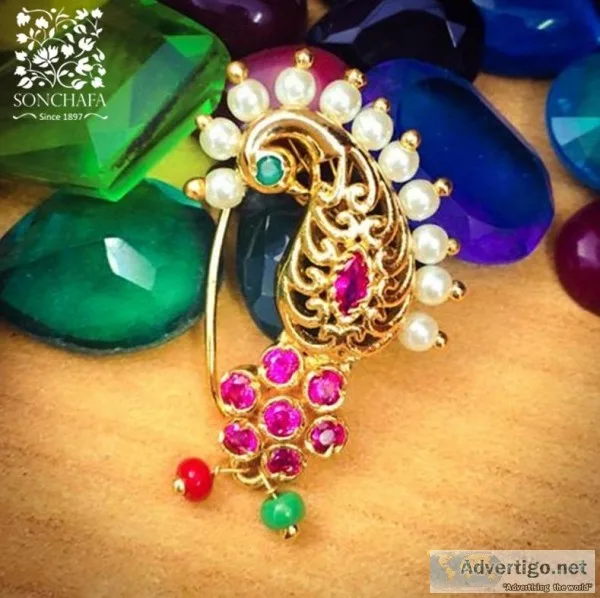 Gorgeous Bridal Nath to Grab for your Wedding