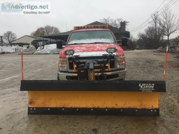 2008 Ford F-350 SD XLT with Snow Plow