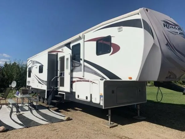 2013 Heartland Road Warrior 415 Fifthwheel For Sale