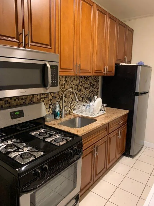ID  1359396 Beautiful 2 Bedroom Apartment for Rent in Glendale