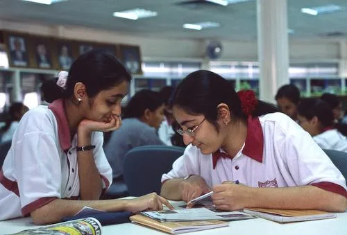NIOS Student should have passed 10th and 12th from any reputed b