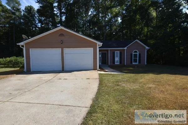 FOR RENT SINGLE AND FOR FAMILY