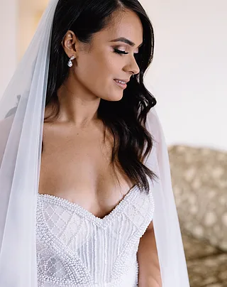 Are you Looking Designer for Wedding Dress