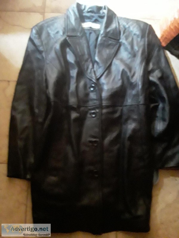 Preowned Ladies Leather Jacket