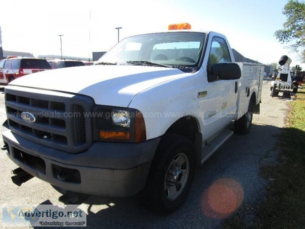 2006 Ford F-350 SD XL 4WD UTILITY BODY