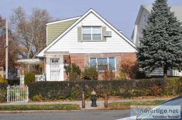ID 1359734 Lovely 2nd Floor 2 Br in Flushing