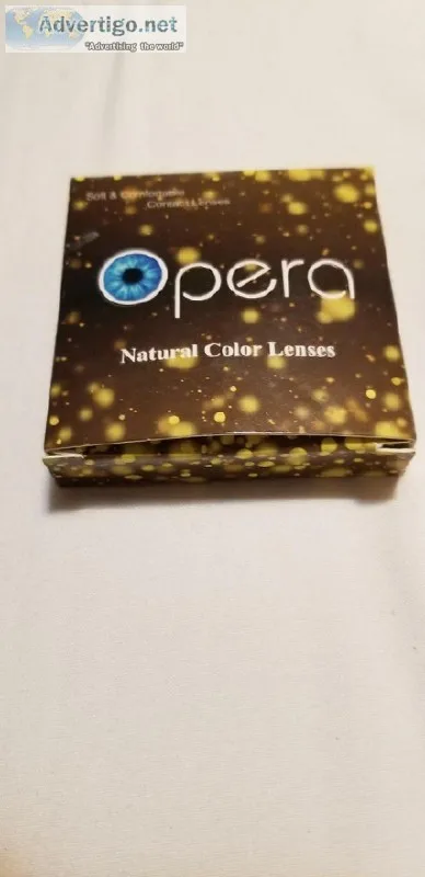 Brand new green contact lens