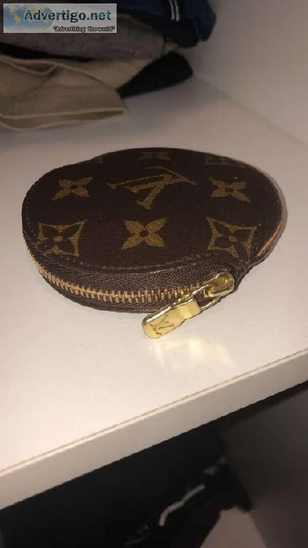 Louis Vuitton coin pouch