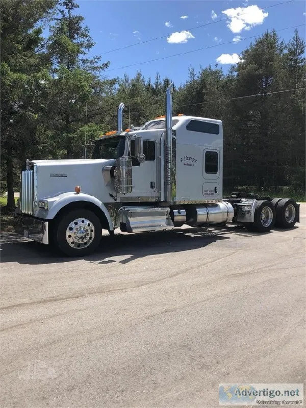 2013 Kenworth W900L Semi Tractor