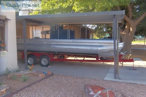New 20 FOOT  PONTOON BOAT AND DBL AXEL TRAILER