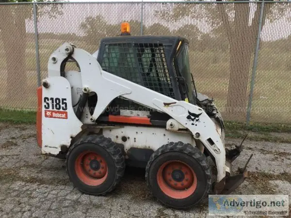 2007 Bobcat S185 Skidloader with Attachments