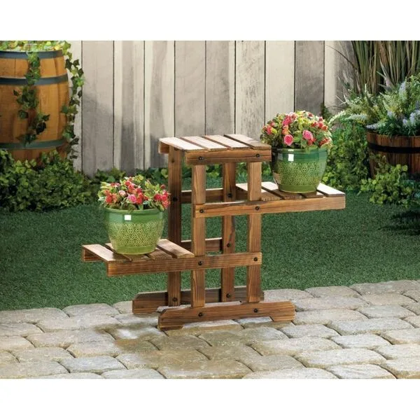 Zigzag Pallet Plant Stand