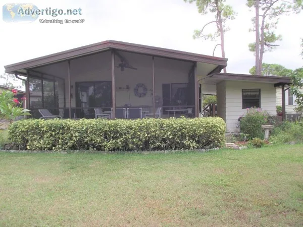 Cute House Centrally Located in Community Low Lot Rent too