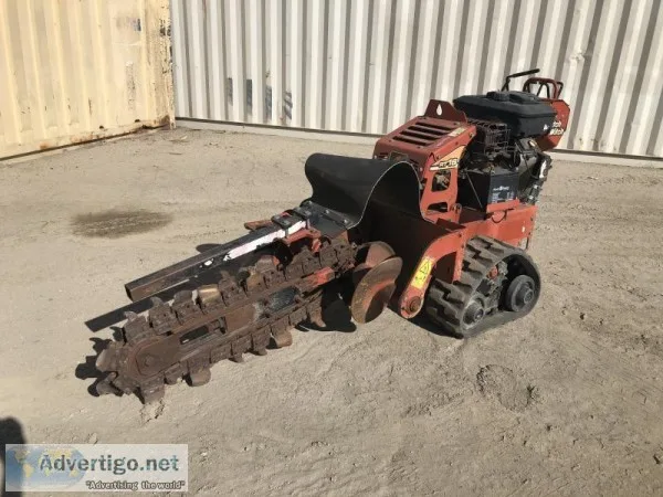 2015 DITCH WITCH RT16 WALK BEHIND CRAWLER TRENCHER