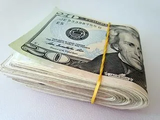 vid shows how to make 100 a day for free... today