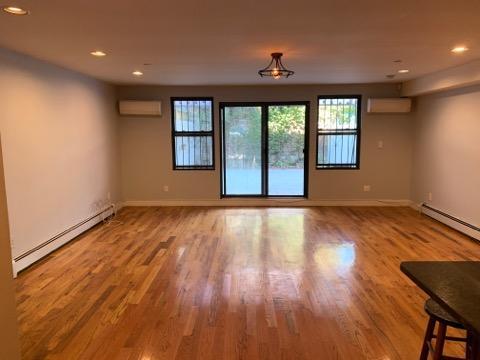 ID  1359997 Luxury Spacious Duplex Apartment for Rent in Brookly