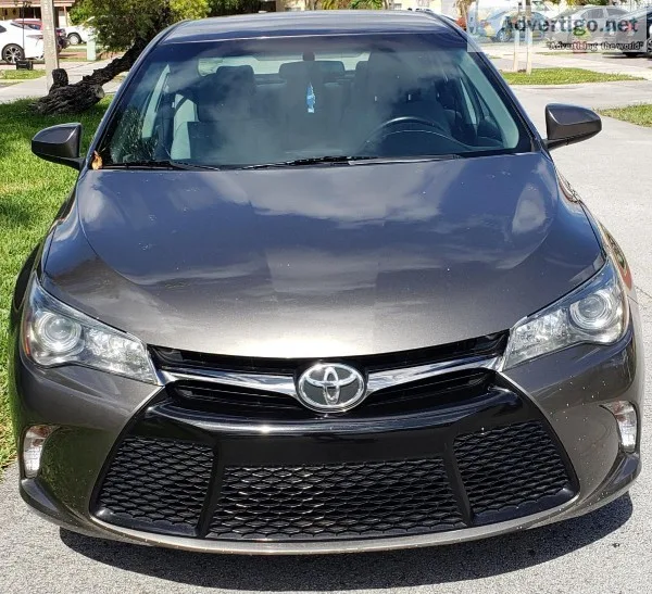 2016 Toyota Camry - SE