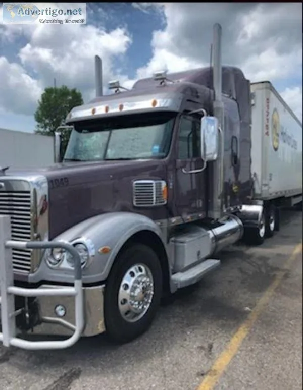 2013 Freightliner Coronado 132 Semi Tractor