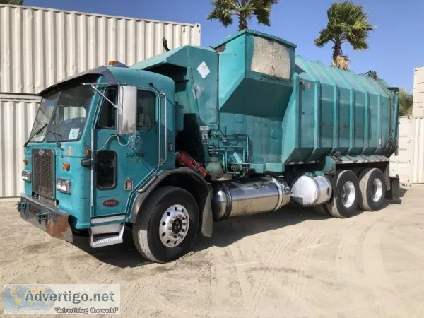 2004 PETERBILT 320 SANITATION TRUCK 4637