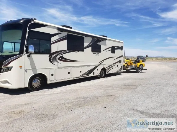 Top of the line 2018 Jayco Precept 36 ft. 33U