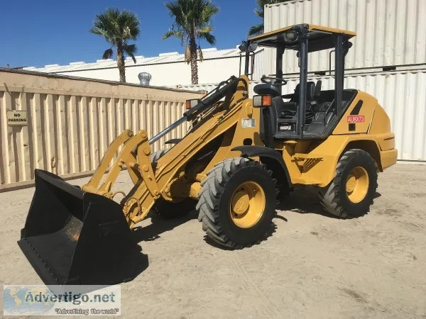 2002 CATERPILLAR 908 WHEEL LOADER