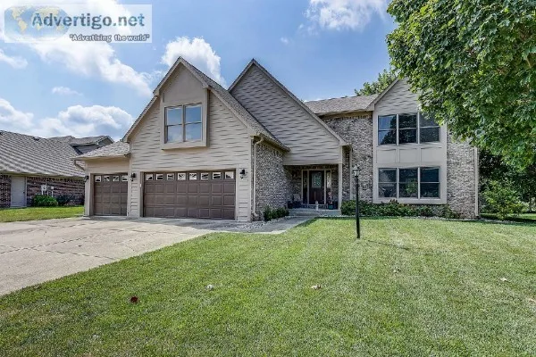 4 BR2.5 Bath Two-Story Blackstone Drive