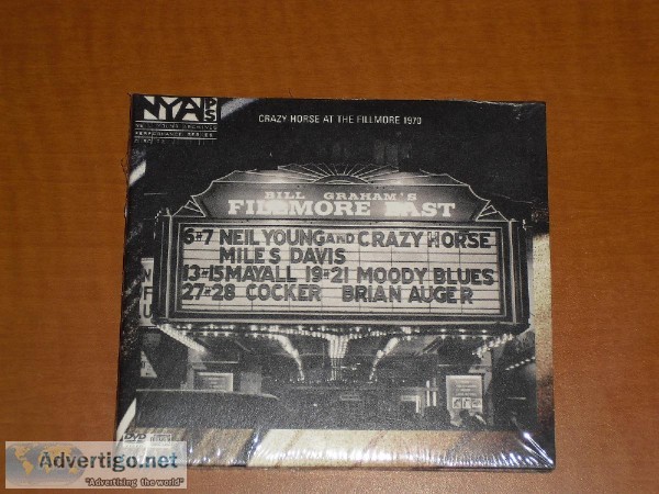 NEW Neil Young and Crazy Horse - Live At Fillmore East (CDDVD)