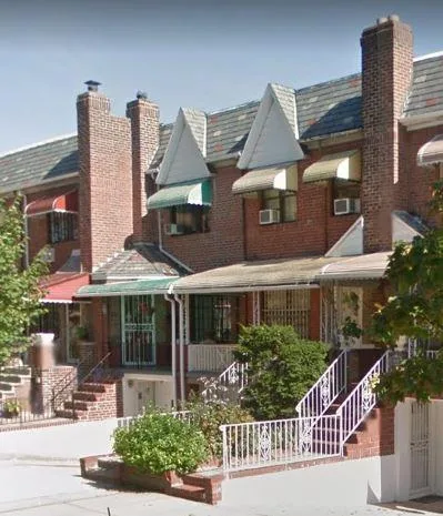 ID  1360455 Whole House for Rent in Woodside