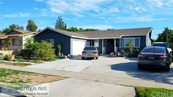 1918 Monica Lane Santa Ana CA 92706