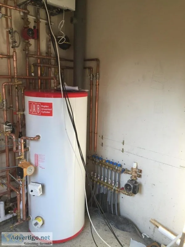 Male and Female plumber based in Bromley