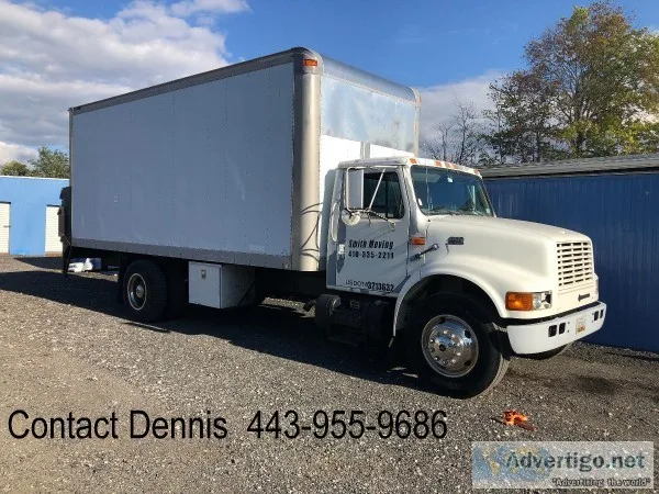 1998 international 4900 20ft Box Truck