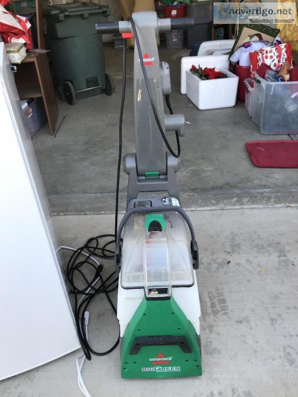 Cleaning Carpet Machine