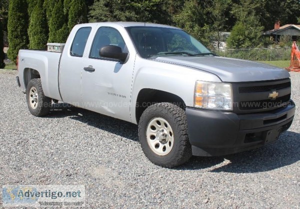 2010 Chevrolet Silverado 1500 Extended Cab Pickup 6.5ft bed 4WD