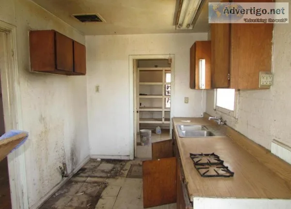 DISTRESSED REAL ESTATE FOR SALE