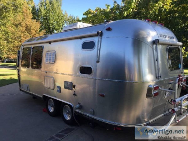 2014 Airstream INTERNATIONAL INTL SIGNATURE 23 FB