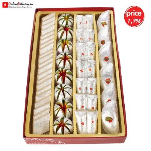 On This Diwali Send Sweets to Delhi 695 INR Use code D10