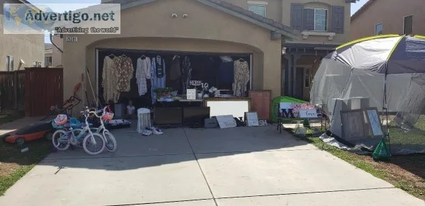 Yard sale venta de garaje